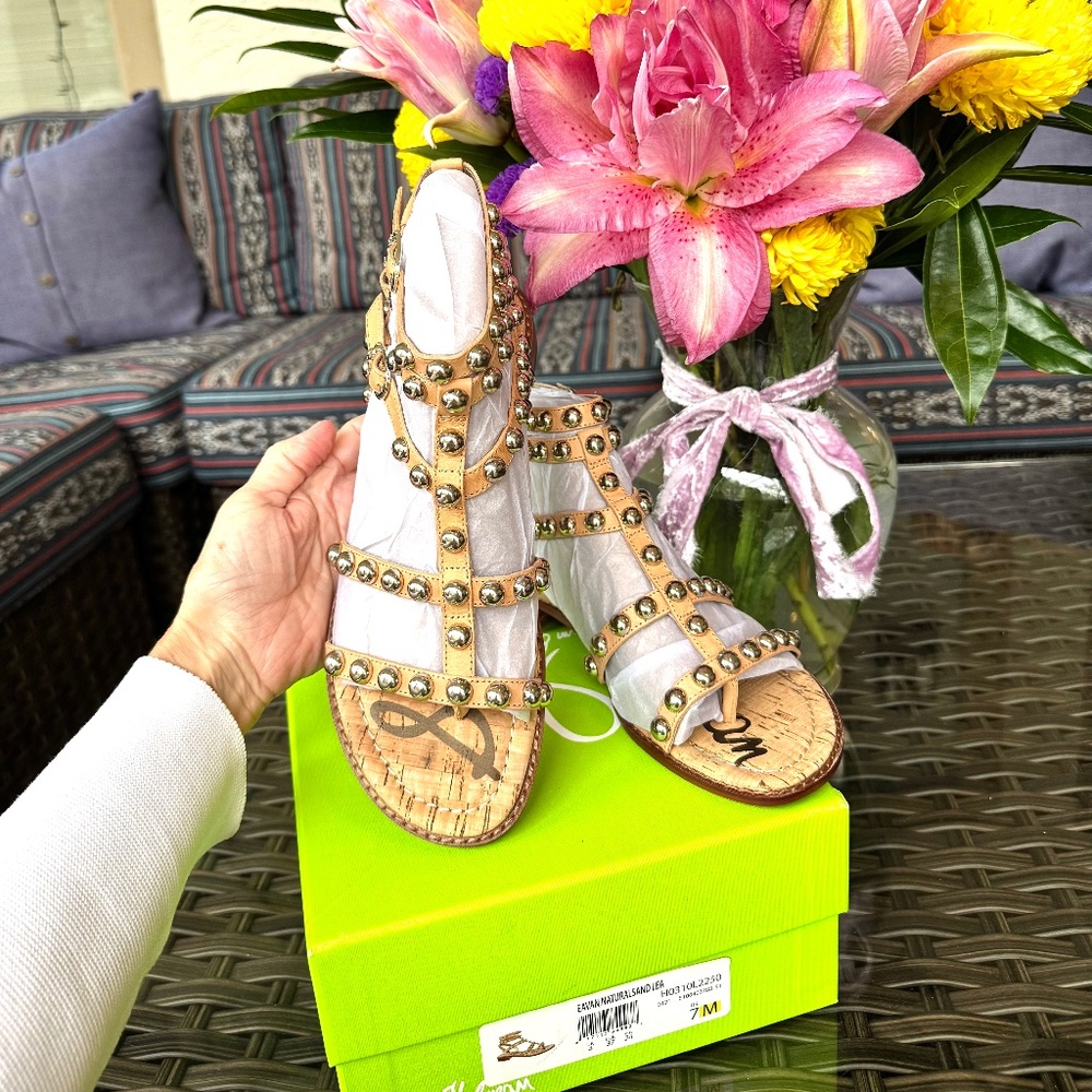 NIB Sam Edelman Eavan Gladiator Studded Sand Sandals - 7 M